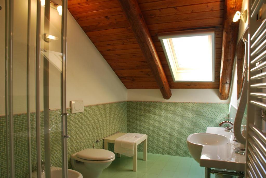 B&B Beata Solitudo アジェーロラ 部屋 写真