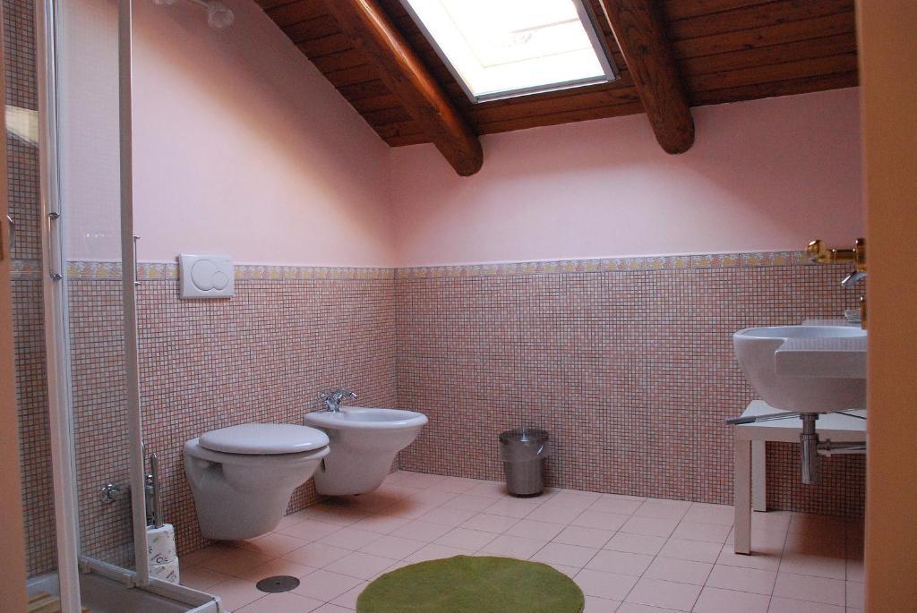 B&B Beata Solitudo アジェーロラ 部屋 写真